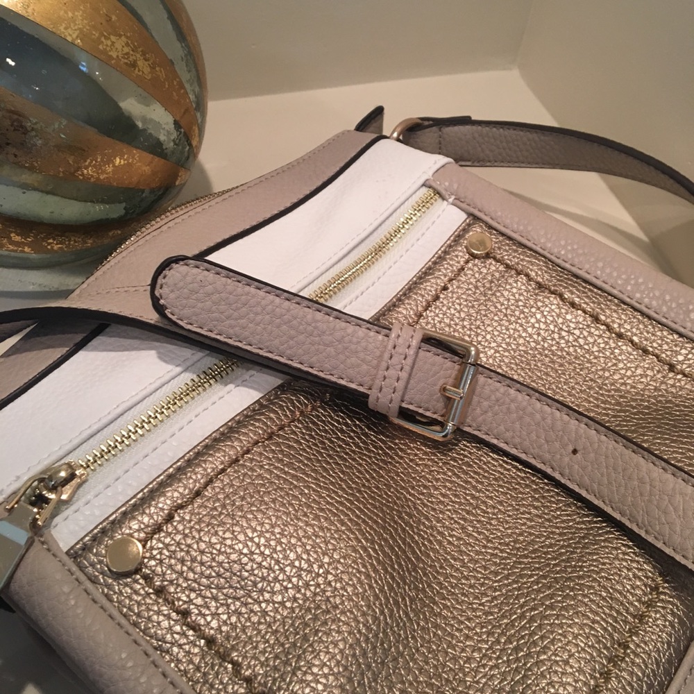 Cross body bag - Picture 2 of 5